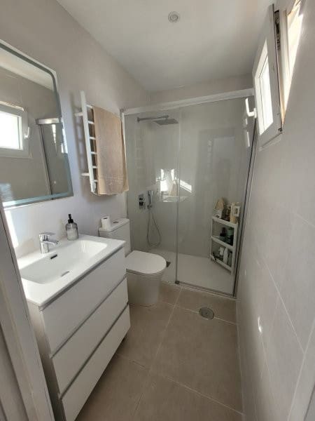 3 soveværelse Rækkehus til salg i Manilva med swimmingpool - € 290.000 (Ref: 9159014)