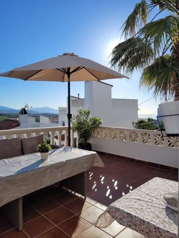 3 soveværelse Rækkehus til salg i Manilva med swimmingpool - € 290.000 (Ref: 9159014)