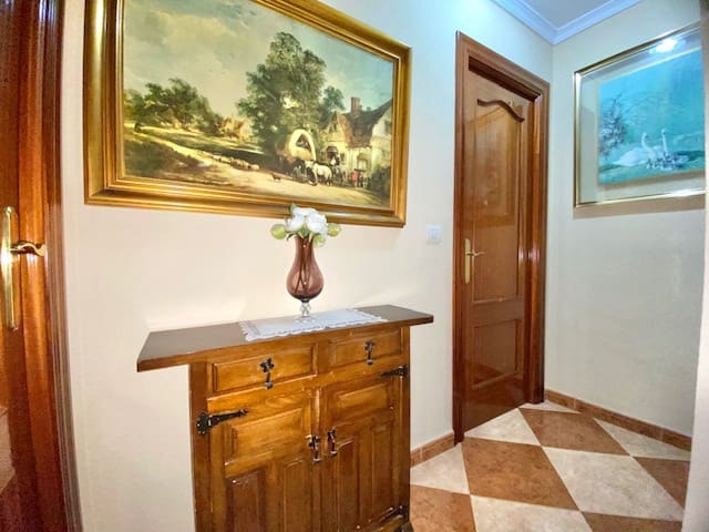 3 slaapkamer Flat te koop in Malaga stad - € 349.900 (Ref: 9164521)