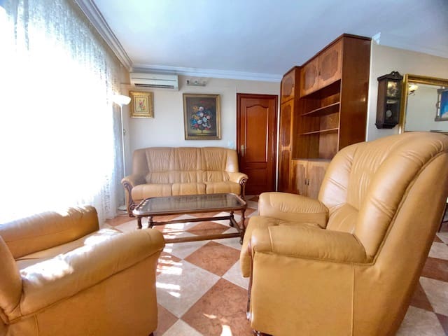 3 slaapkamer Flat te koop in Malaga stad - € 349.900 (Ref: 9164521)