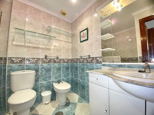 3 slaapkamer Flat te koop in Malaga stad - € 349.900 (Ref: 9164521)