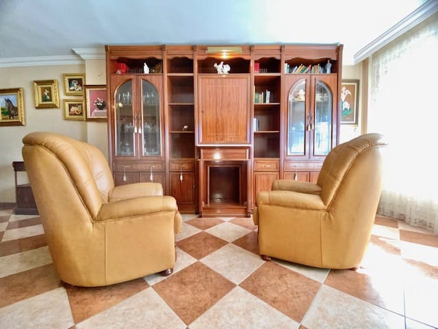 3 sovrum Lägenhet till salu i Cruz de Humilladero, Málaga stad - 349 900 € (Ref: 9164521)