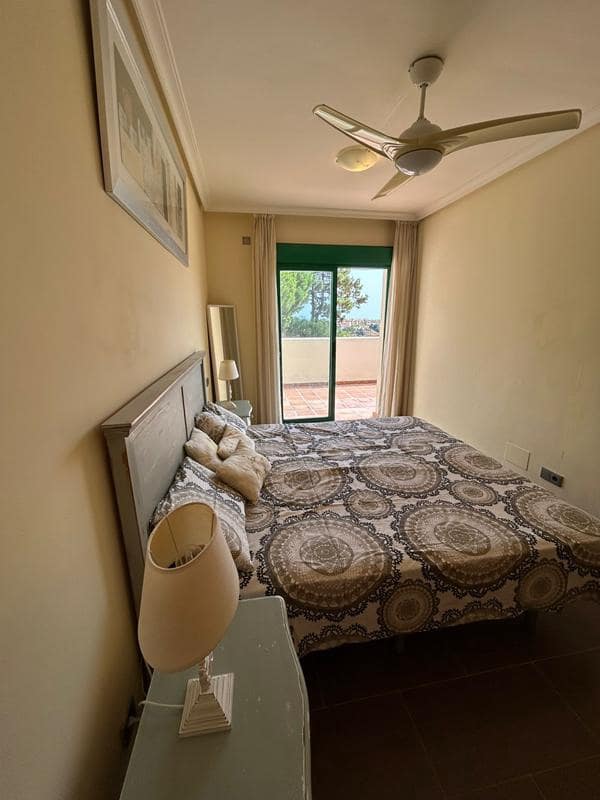 2 quarto Apartamento para venda em Estepona com piscina garagem - 400 000 € (Ref: 9180488)