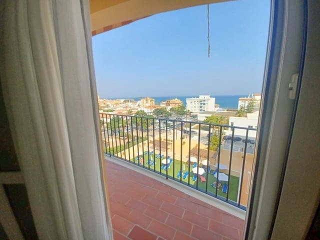 2 bedroom Flat for sale in San Luis de Sabinillas, Manilva with garage - € 304,000 (Ref: 9184733)