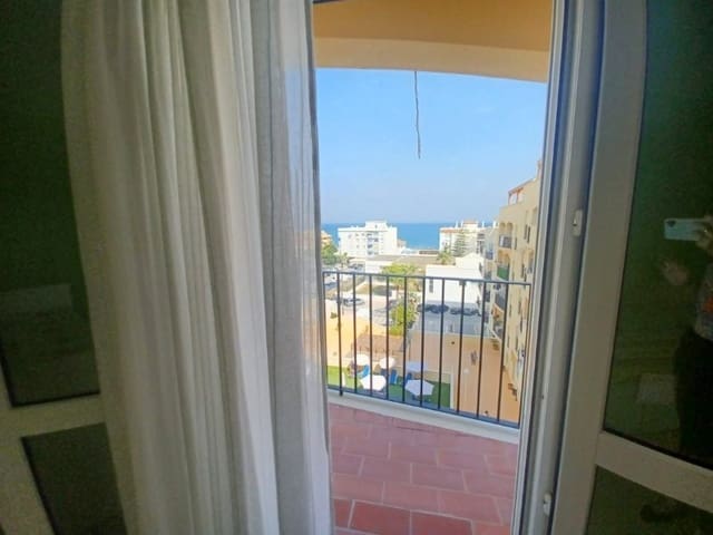 2 bedroom Flat for sale in San Luis de Sabinillas, Manilva with garage - € 304,000 (Ref: 9184733)