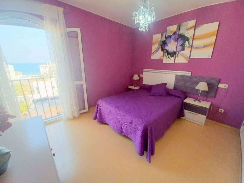 2 bedroom Flat for sale in San Luis de Sabinillas with garage - € 304,000 (Ref: 9184733)