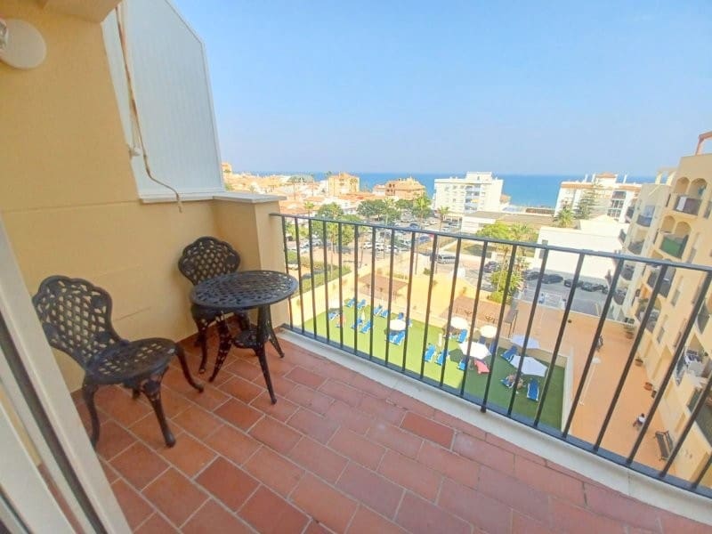 2 bedroom Flat for sale in San Luis de Sabinillas with garage - € 304,000 (Ref: 9184733)
