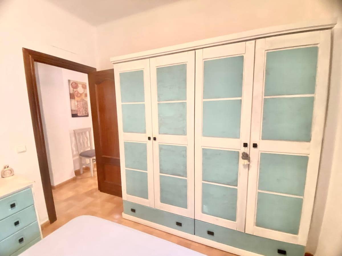 2 soveværelse Lejlighed til salg i Malaga by - € 208.000 (Ref: 9189861)