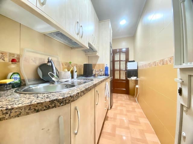 2 chambre Appartement à vendre à Cruz de Humilladero, Malaga ville - 207 000 € (Ref: 9189861)