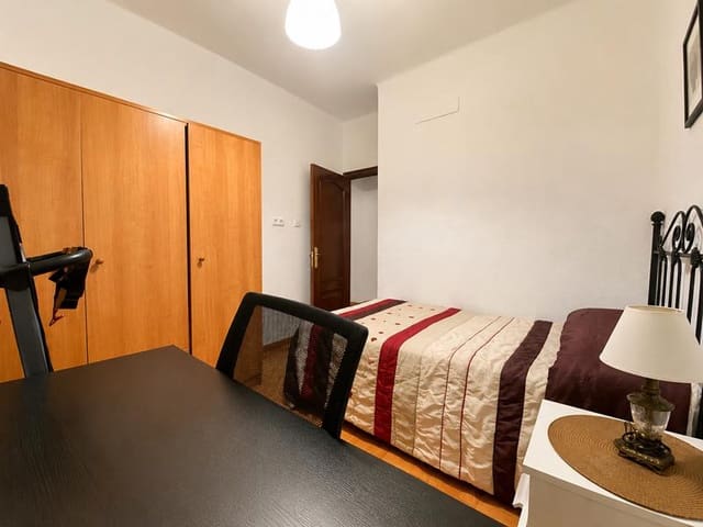 2 quarto Apartamento para venda em Cruz de Humilladero, Málaga cidade - 207 000 € (Ref: 9189861)
