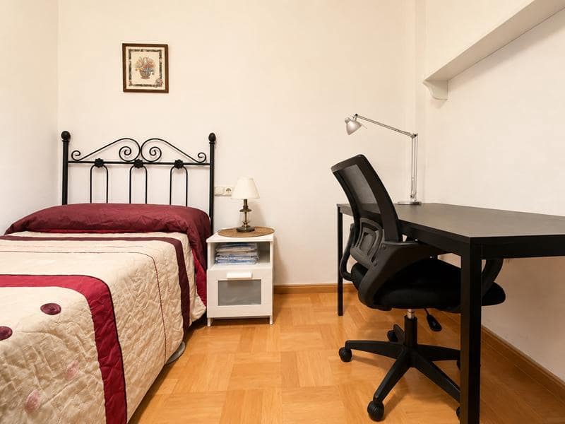 2 soveværelse Lejlighed til salg i Malaga by - € 207.000 (Ref: 9189861)