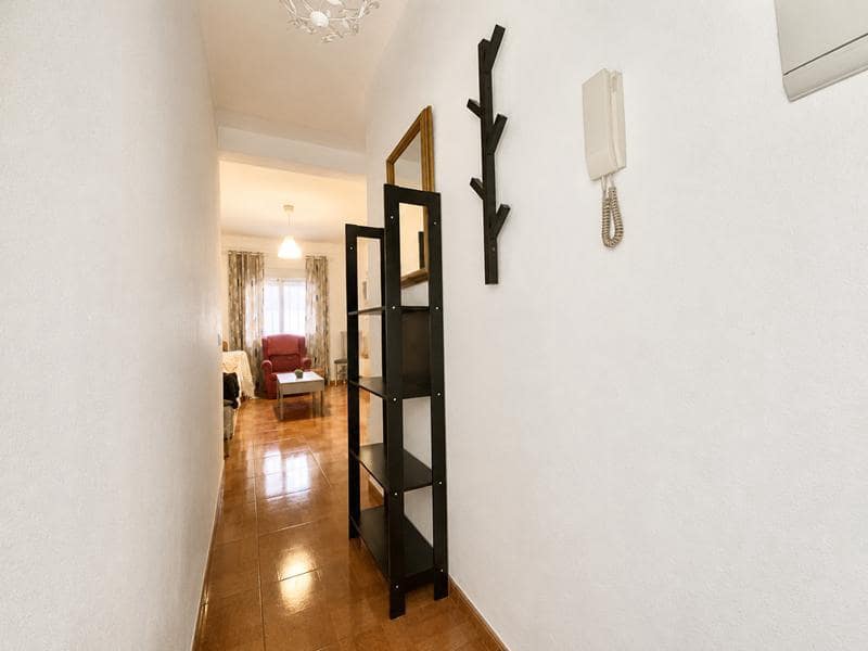 2 soveværelse Lejlighed til salg i Malaga by - € 207.000 (Ref: 9189861)