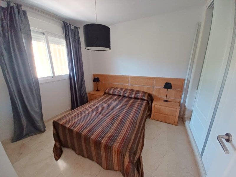 1 soverom Penthouse til salgs i Casares med svømmebasseng - € 173 000 (Ref: 9191884)