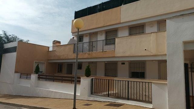 2 bedroom Flat for sale in Casares with pool garage - € 233,000 (Ref: 9191886)
