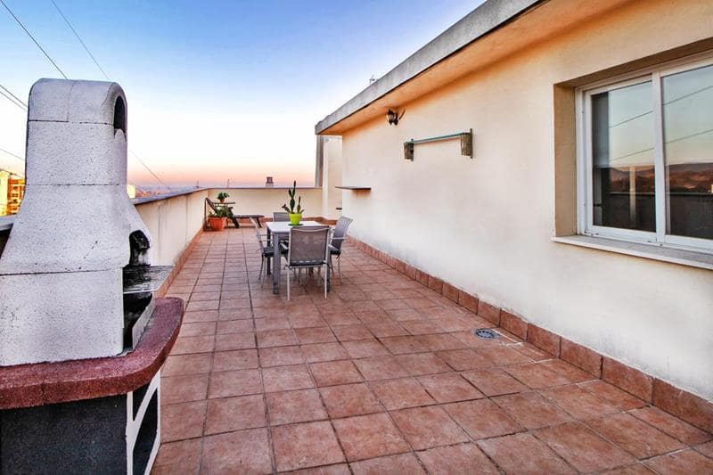 2 quarto Penthouse para arrendar em Malaga cidade com piscina garagem - 1 475 € (Ref: 9197338)