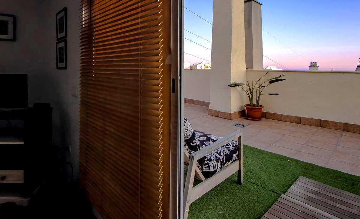 2 quarto Penthouse para arrendar em Malaga cidade com piscina garagem - 1 475 € (Ref: 9197338)