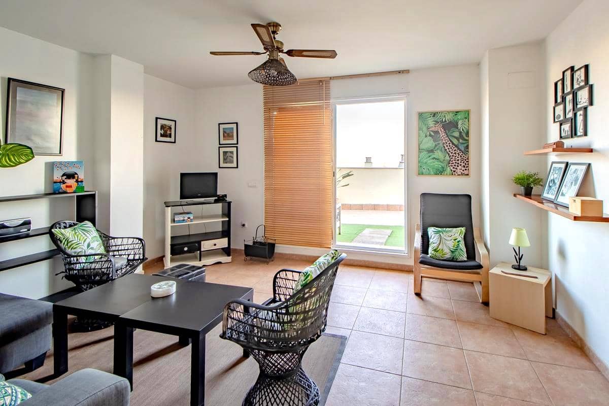 2 quarto Penthouse para arrendar em Malaga cidade com piscina garagem - 1 475 € (Ref: 9197338)