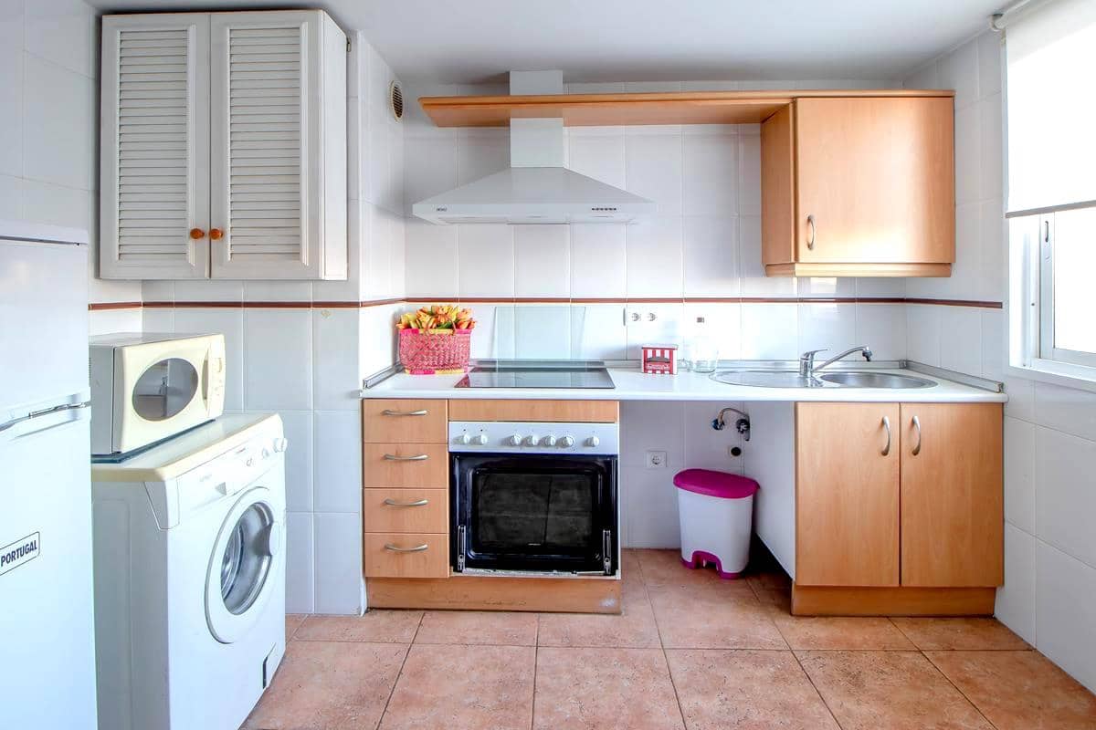 2 quarto Penthouse para arrendar em Malaga cidade com piscina garagem - 1 475 € (Ref: 9197338)