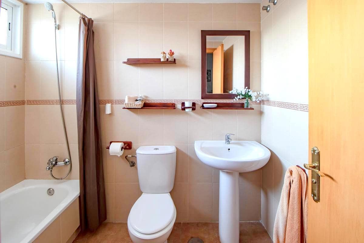 2 quarto Penthouse para arrendar em Malaga cidade com piscina garagem - 1 475 € (Ref: 9197338)