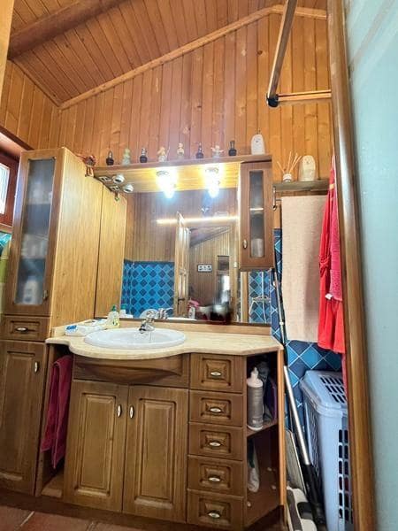 Casa de 3 habitaciones en Estepona en venta con piscina - 525.000 € (Ref: 9216710)