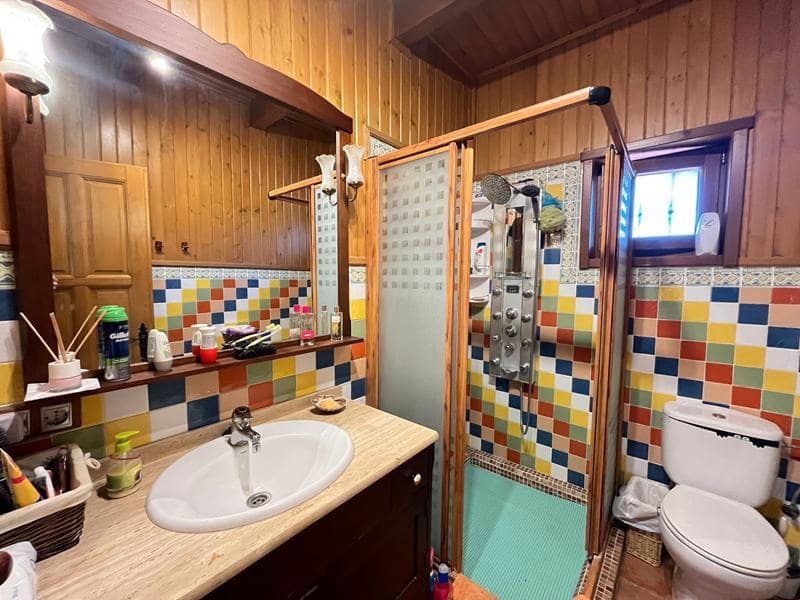 Casa de 3 habitaciones en Estepona en venta con piscina - 525.000 € (Ref: 9216710)