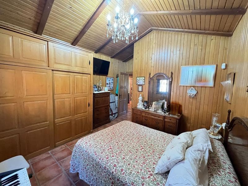 Casa de 3 habitaciones en Estepona en venta con piscina - 525.000 € (Ref: 9216710)