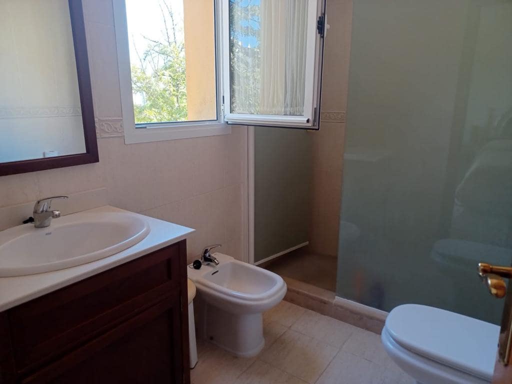 4 soveværelse Rækkehus til salg i Estepona med garage - € 699.500 (Ref: 9228003)