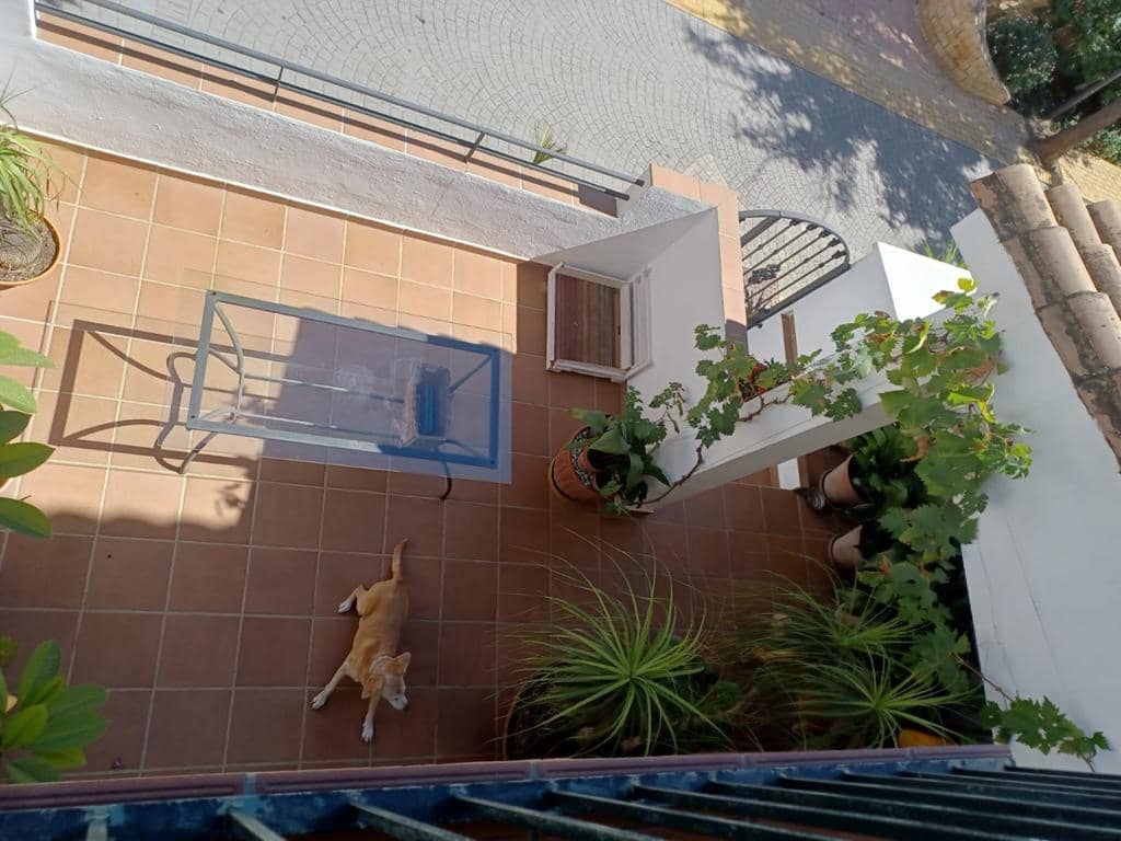 4 soveværelse Rækkehus til salg i Estepona med garage - € 699.500 (Ref: 9228003)