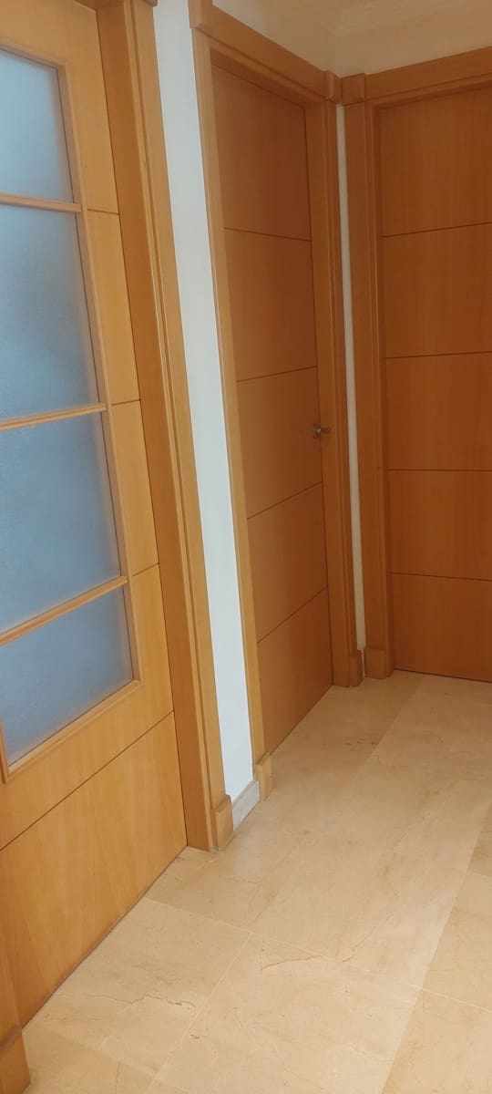 2 bedroom Flat for rent in San Luis de Sabinillas with pool garage - € 950 (Ref: 9231935)