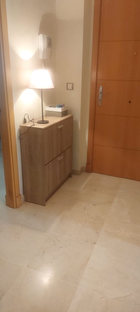 2 bedroom Flat for rent in San Luis de Sabinillas with pool garage - € 950 (Ref: 9231935)