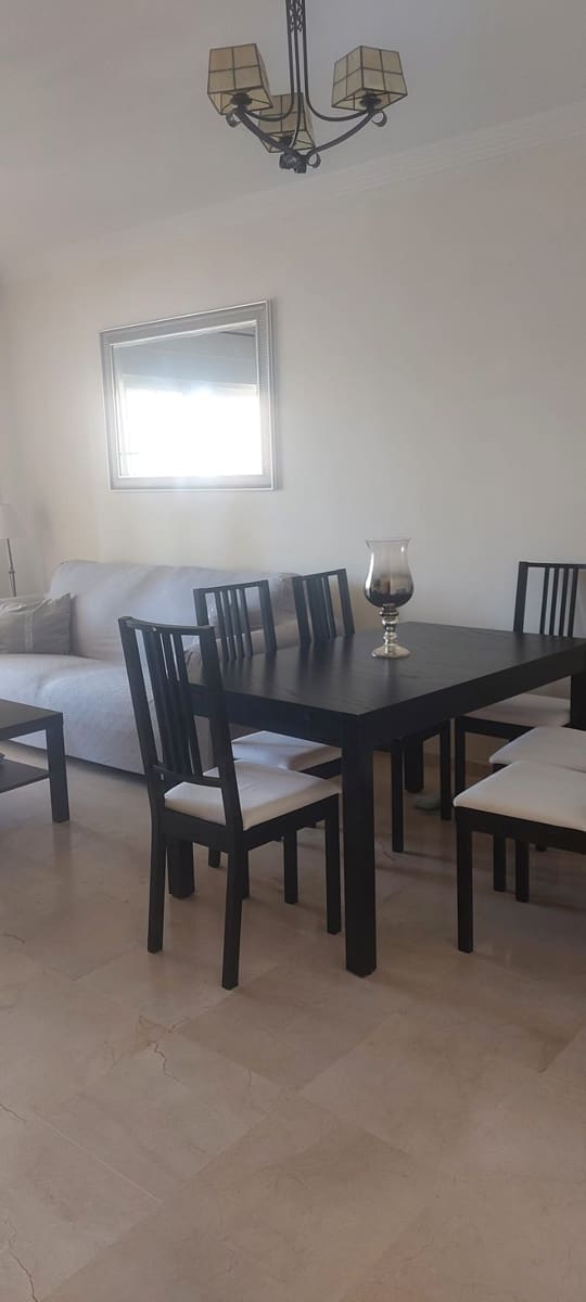 2 bedroom Flat for rent in San Luis de Sabinillas with pool garage - € 950 (Ref: 9231935)