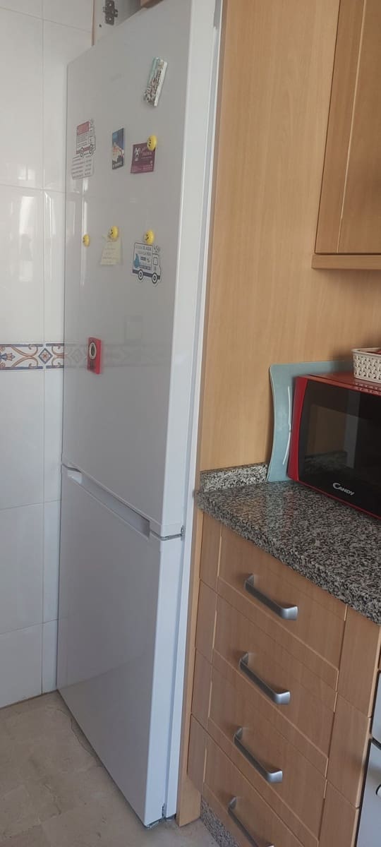 2 bedroom Flat for rent in San Luis de Sabinillas with pool garage - € 950 (Ref: 9231935)