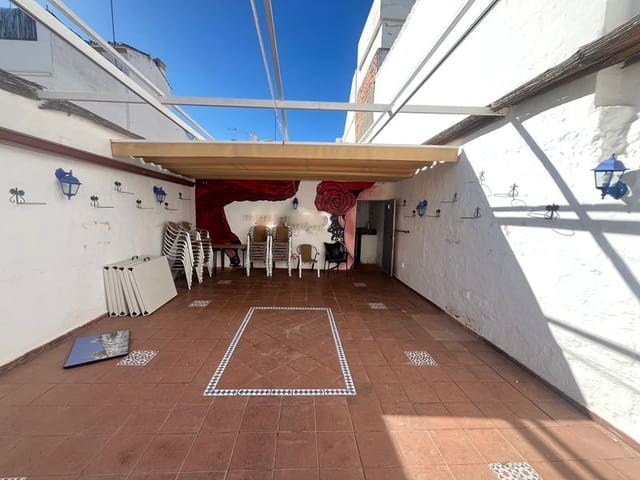 Kommersiell til leie i Centro, Estepona - € 450 (Ref: 9235258)
