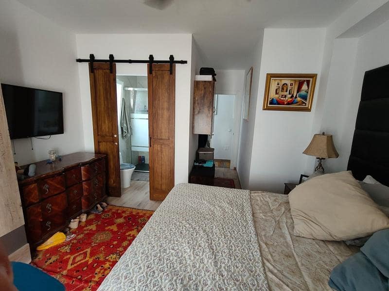 Casa de 2 habitaciones en Estepona en venta - 595.000 € (Ref: 9239304)