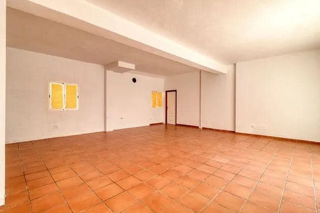 Kommersiell til salgs i San Luis de Sabinillas, Manilva - € 162 000 (Ref: 9271914)