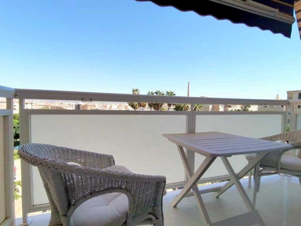 2 soveværelse Lejlighed til leje i Malaga by - € 1.350 (Ref: 9282592)