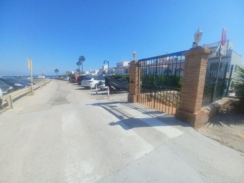 2 sypialnia Dom szeregowy do wynajęcia w San Luis de Sabinillas z basenem - 700 € (Ref: 9309269)