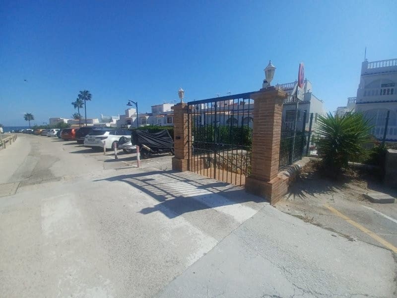 2 sypialnia Dom szeregowy do wynajęcia w San Luis de Sabinillas z basenem - 700 € (Ref: 9309269)