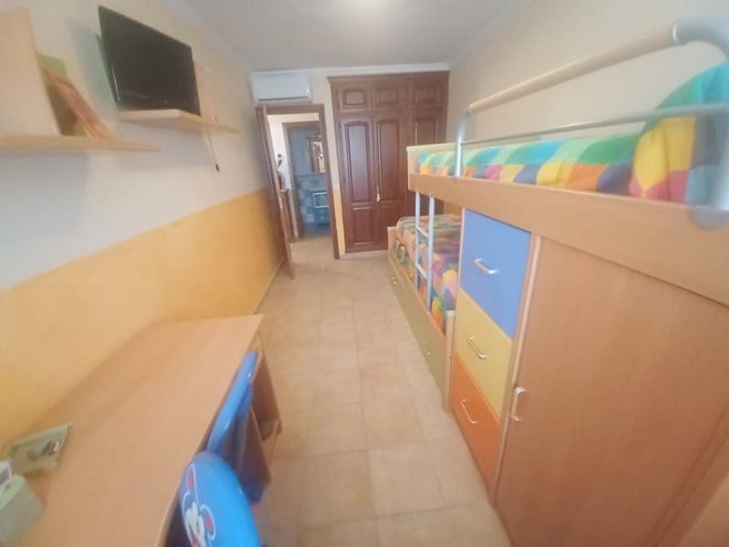 2 sypialnia Dom szeregowy do wynajęcia w San Luis de Sabinillas z basenem - 700 € (Ref: 9309269)