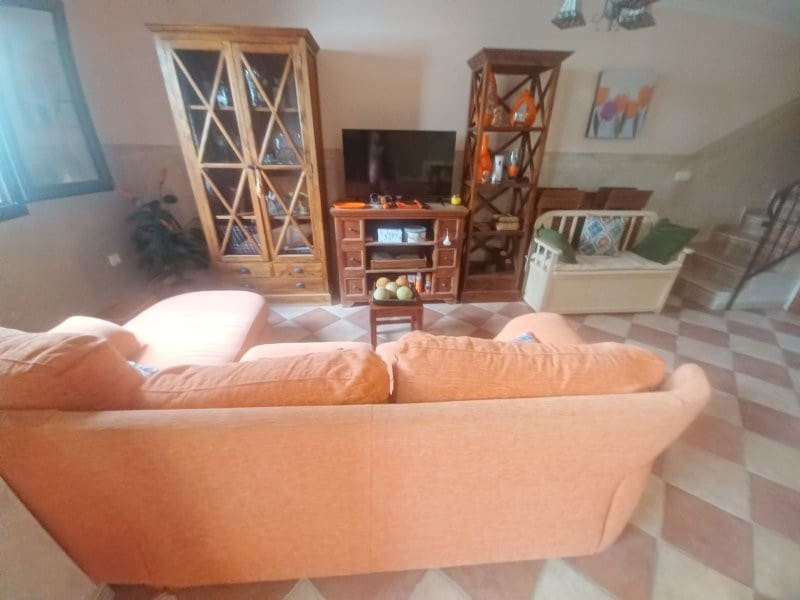 2 sypialnia Dom szeregowy do wynajęcia w San Luis de Sabinillas z basenem - 700 € (Ref: 9309269)
