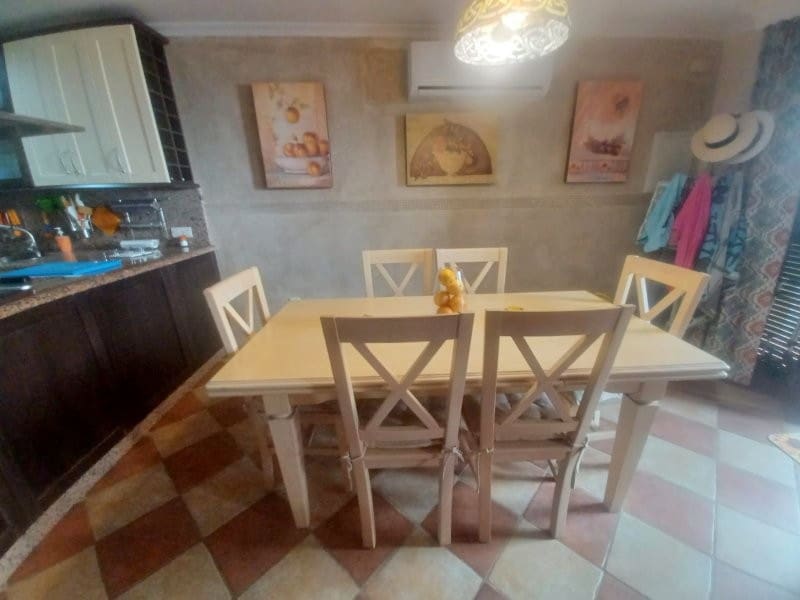 2 sypialnia Dom szeregowy do wynajęcia w San Luis de Sabinillas z basenem - 700 € (Ref: 9309269)