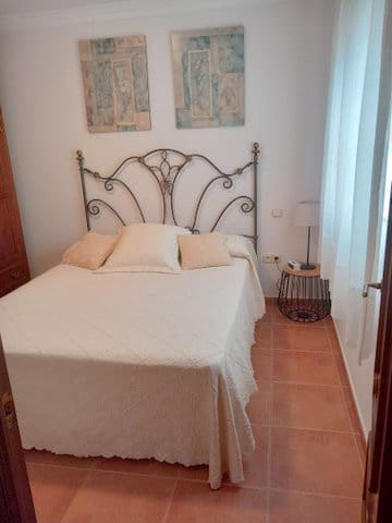 1 soverom Leilighet til leie i Centro, Estepona - € 800 (Ref: 9309270)