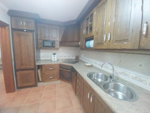 1 soverom Leilighet til leie i Estepona - € 800 (Ref: 9309270)
