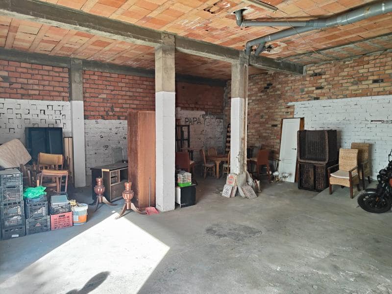 Commercieel te koop in Estepona - € 217.000 (Ref: 9332739)