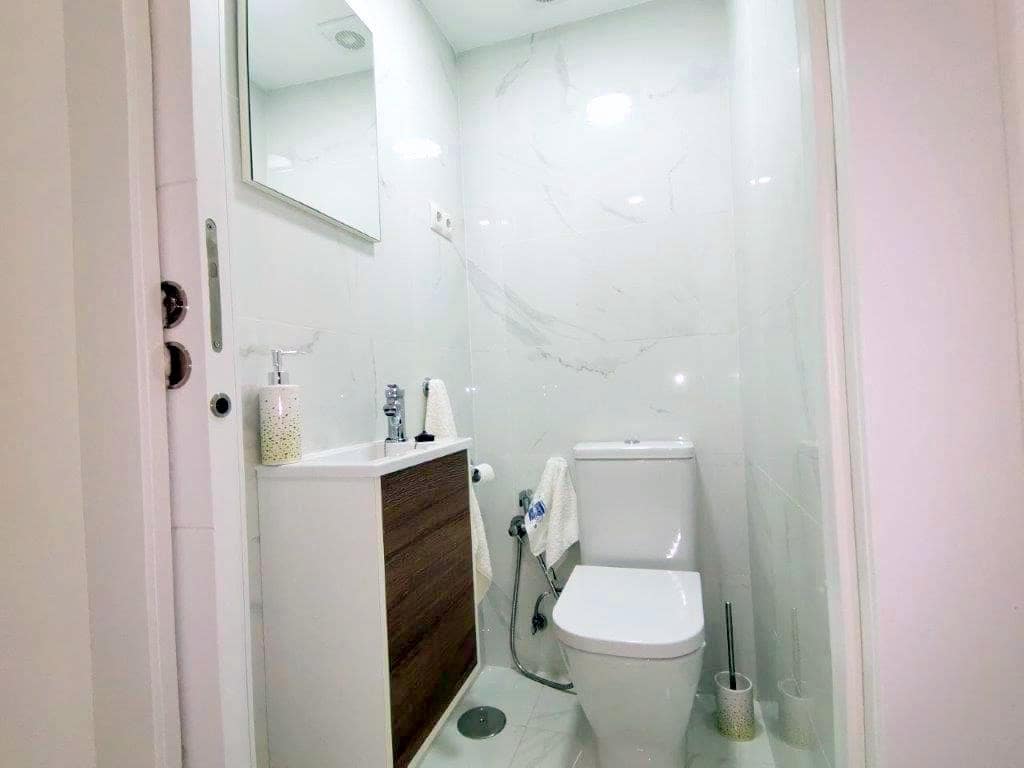 2 bedroom Flat for rent in Malaga city - € 1,350 (Ref: 9340380)