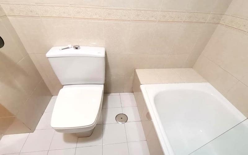 4 camera da letto Appartamento da affittare in Malaga citta - 1.200 € (Rif: 9340383)