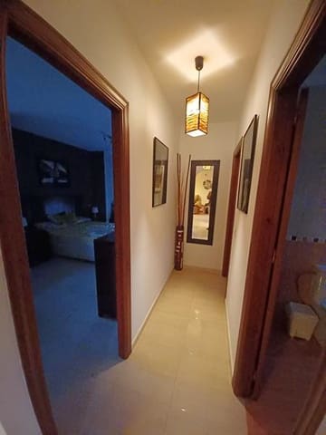 Casa de 6 habitaciones en Estepona en venta con piscina - 1.262.000 € (Ref: 9344067)