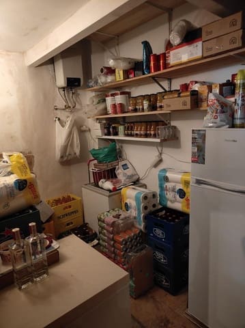 Kommersiell till salu i Centro, Estepona - 234 000 € (Ref: 9348659)