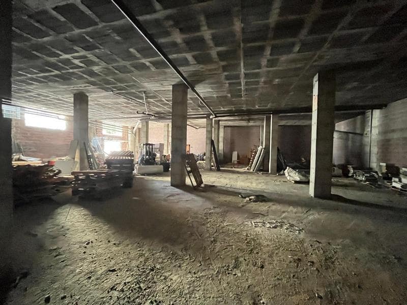 Erhverv til leje i Estepona - € 4.000 (Ref: 9352893)