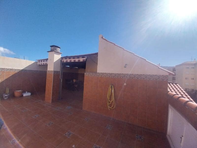 3 quarto Penthouse para venda em Estepona com piscina garagem - 456 000 € (Ref: 9371366)